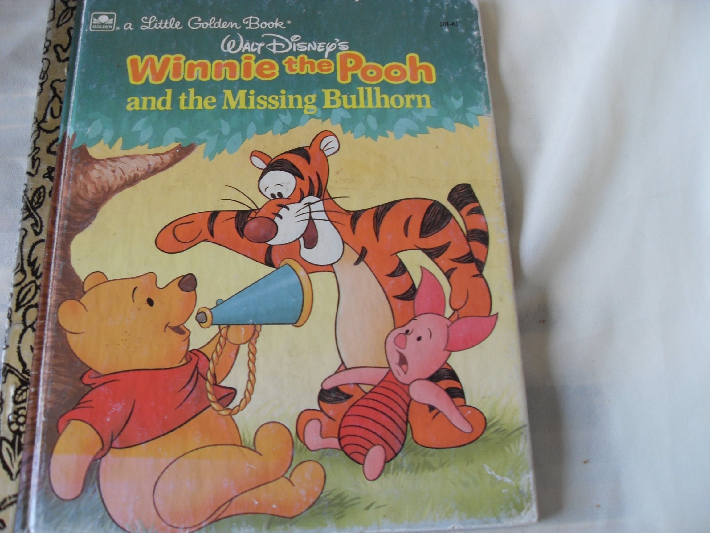 Walt Disney's Winnie the Pooh and the missing bullhorn
